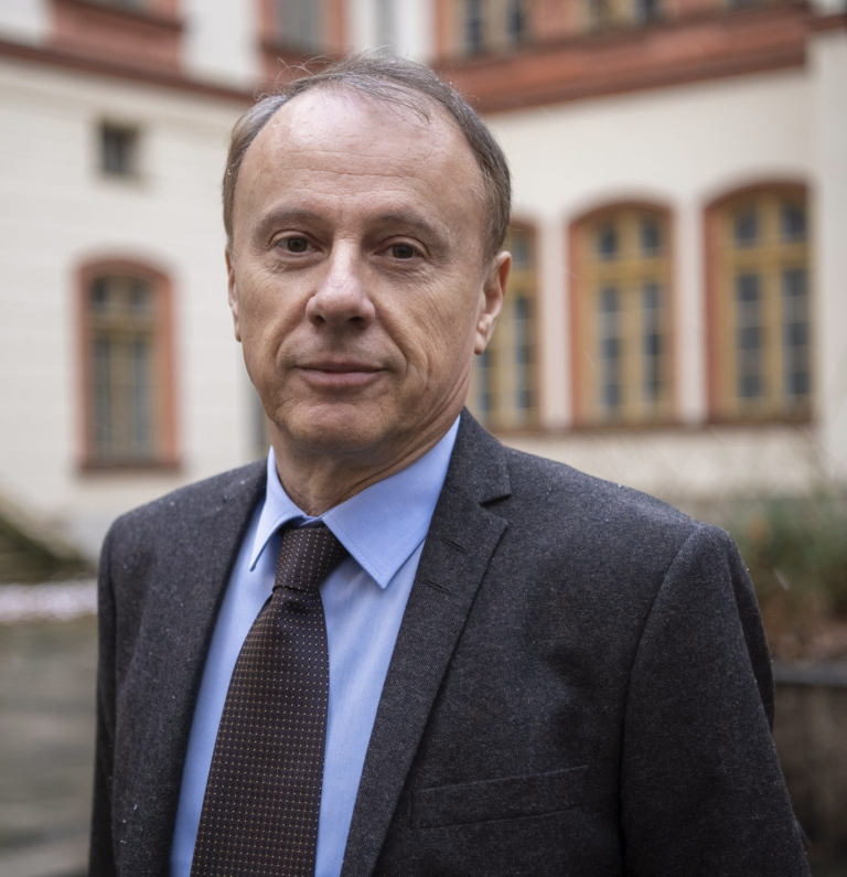 Vladan Đokić 全球智慧教育大会