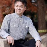 Professor, School of Literature, Shanghai University, Doctoral supervisor, Children's Literature Author